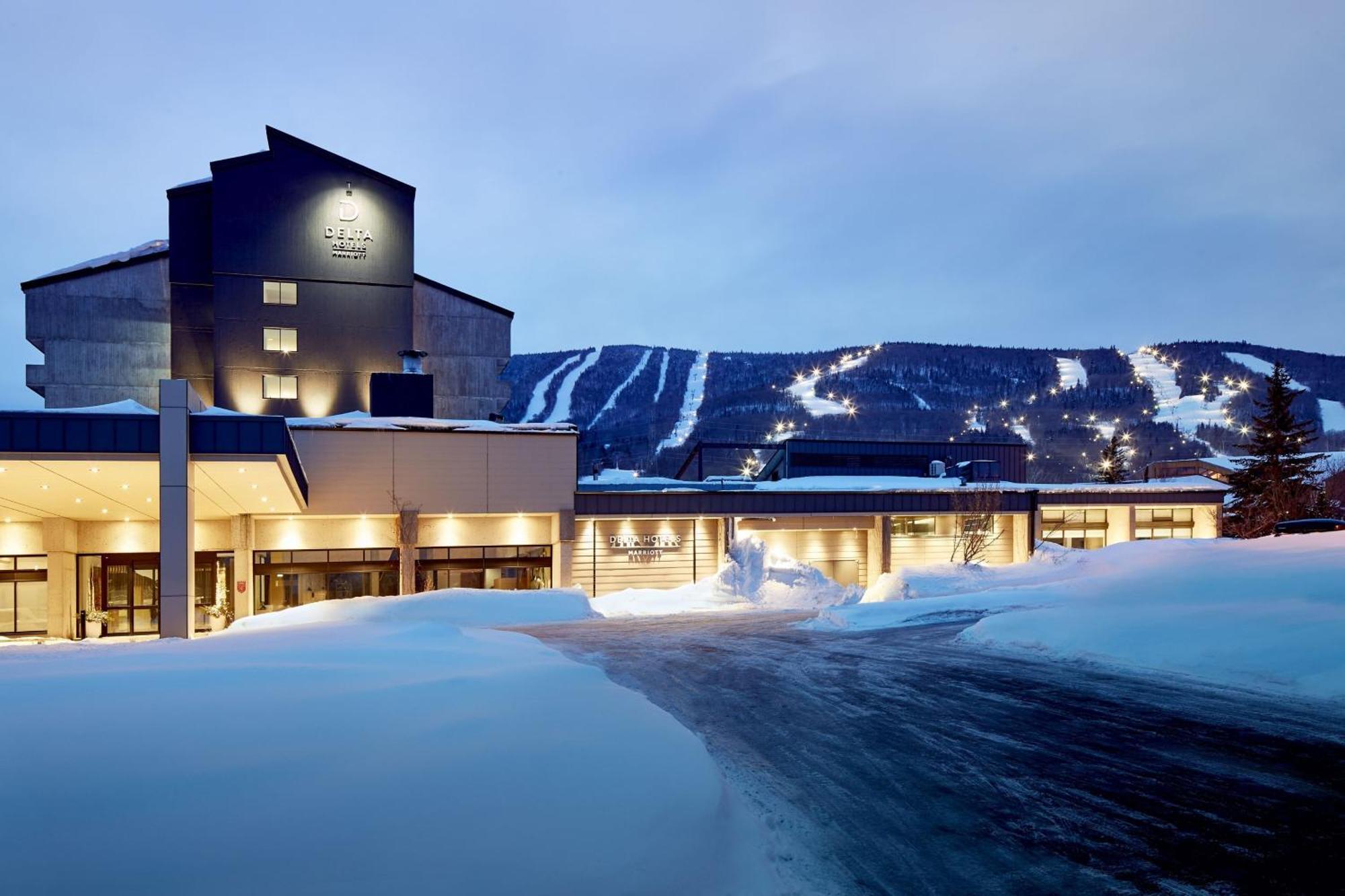 Delta Hotels By Marriott Mont Sainte-Anne, Resort & Convention Center ボーブレ エクステリア 写真