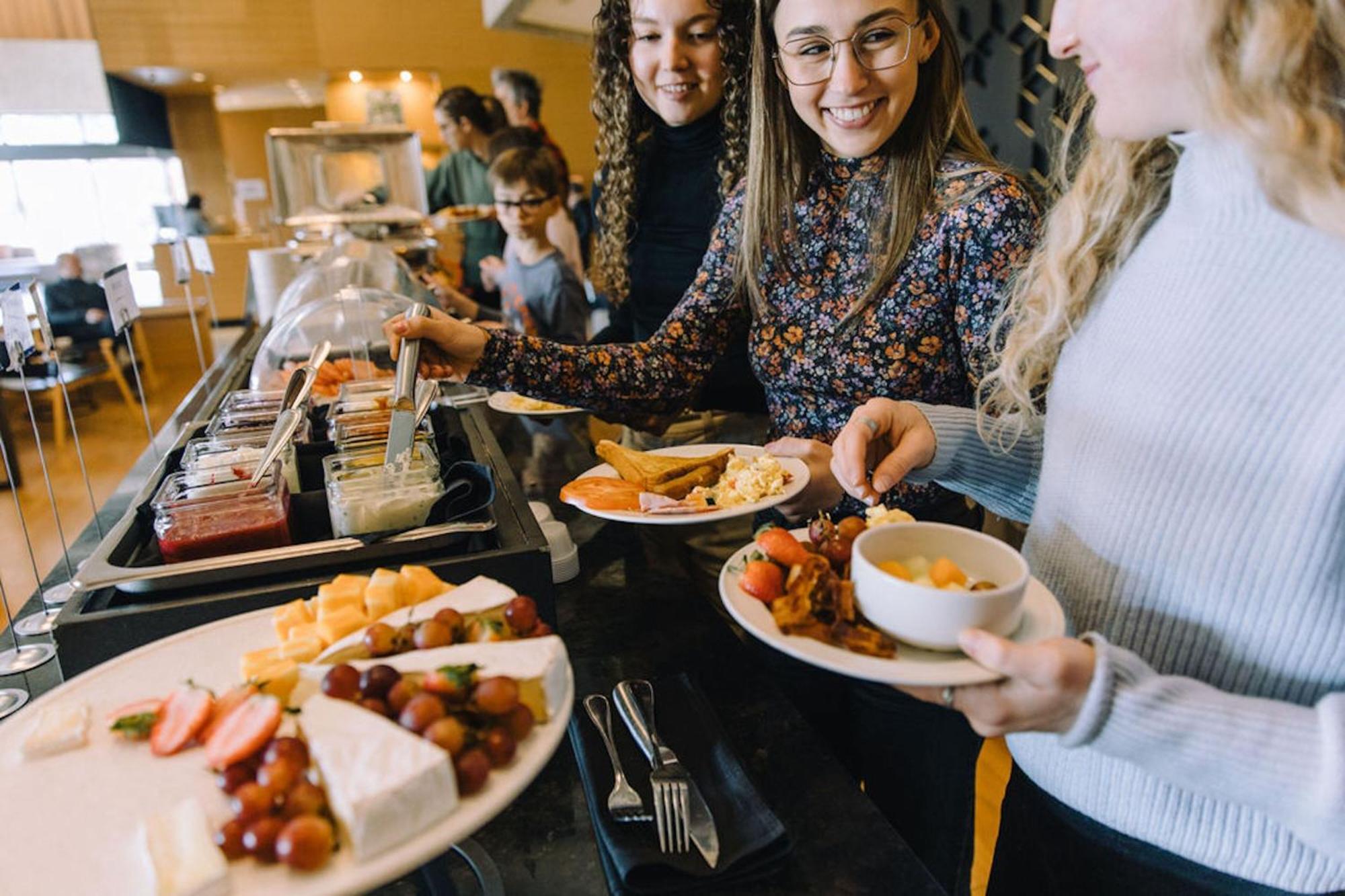 Delta Hotels By Marriott Mont Sainte-Anne, Resort & Convention Center ボーブレ エクステリア 写真