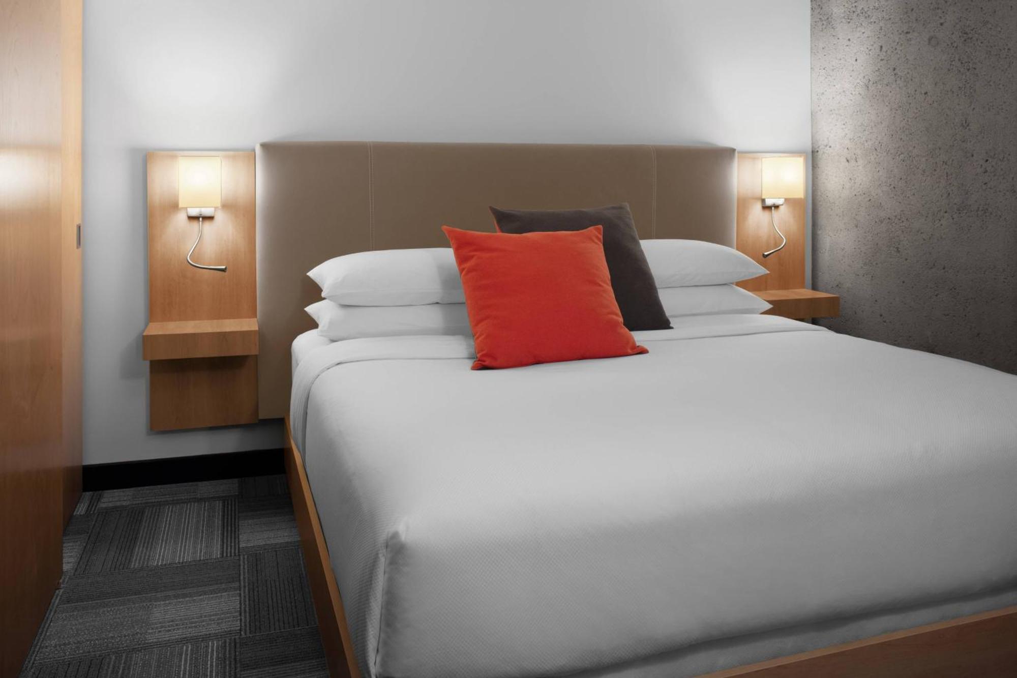 Delta Hotels By Marriott Mont Sainte-Anne, Resort & Convention Center ボーブレ エクステリア 写真