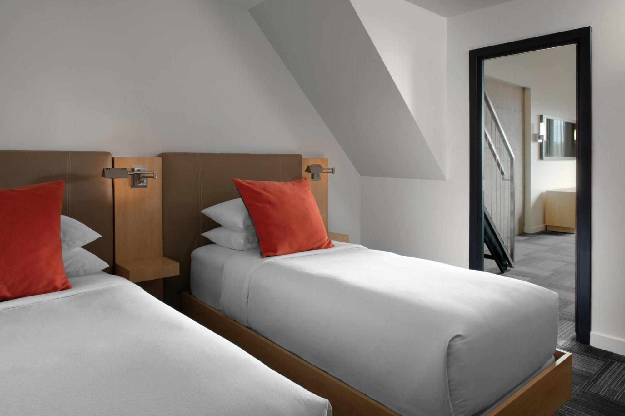 Delta Hotels By Marriott Mont Sainte-Anne, Resort & Convention Center ボーブレ エクステリア 写真