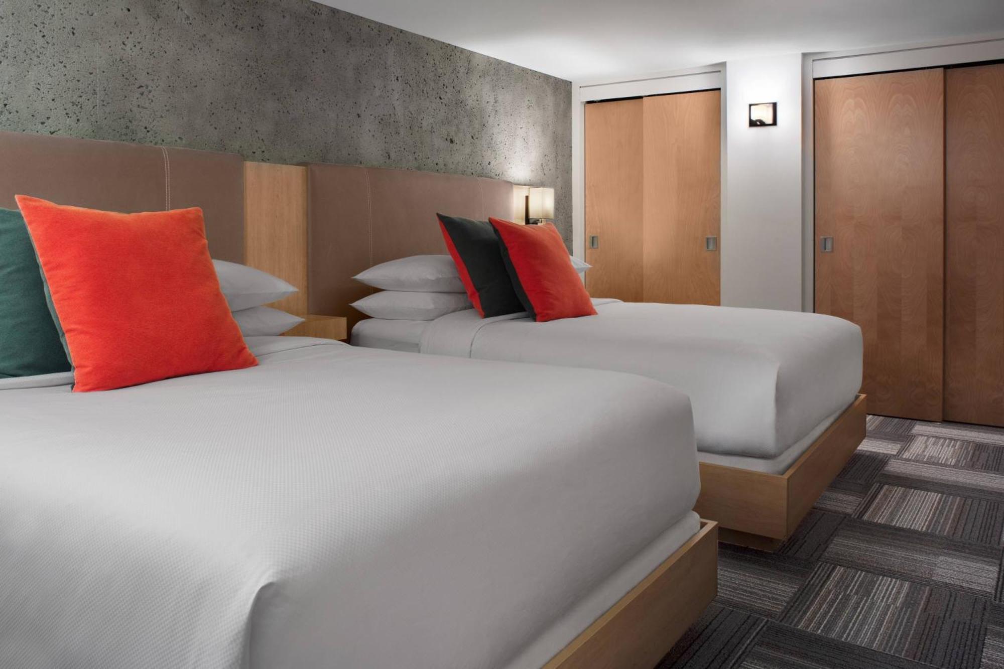Delta Hotels By Marriott Mont Sainte-Anne, Resort & Convention Center ボーブレ エクステリア 写真